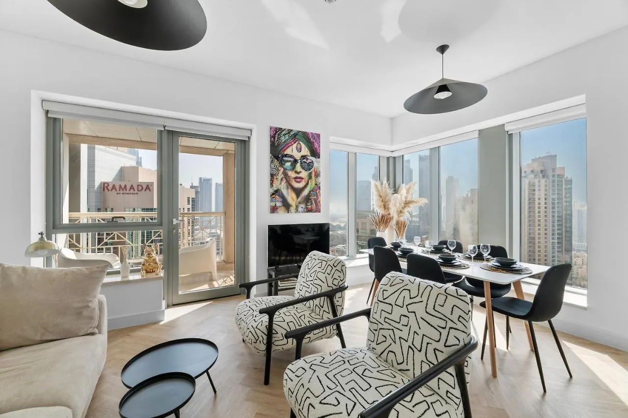 Апартаменты Sophisticated 1Bd W Incredible Burj Khalifa Views Дубай