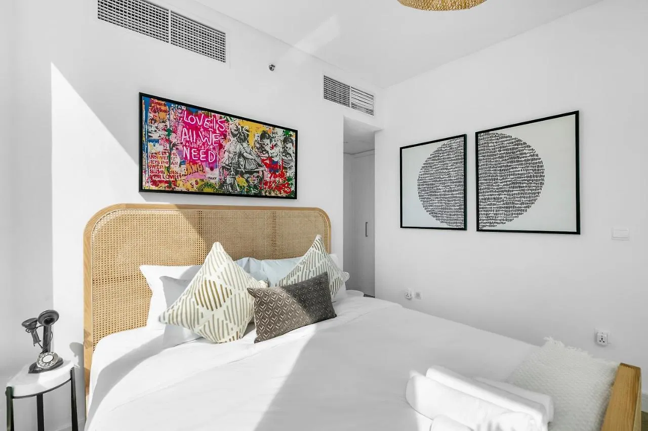 Sophisticated 1Bd W Incredible Burj Khalifa Views Apartment Dubai